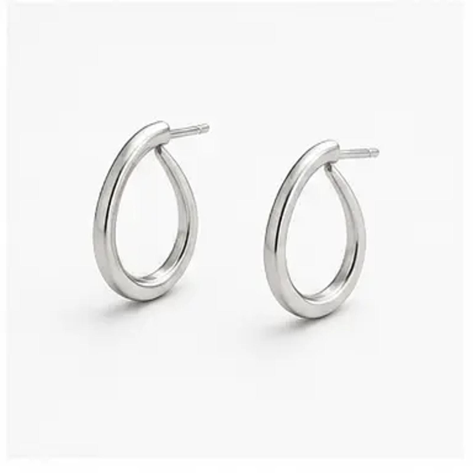 Loop earrings silver